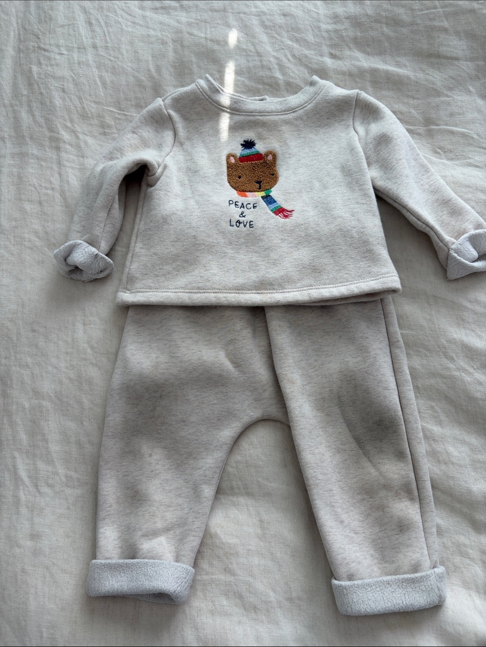 GAP Baby Bear Embroidered Fleece Set - Light Gray